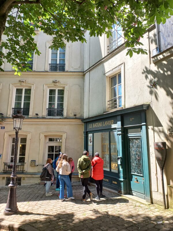 Private Tour of Montmartre - Image 2